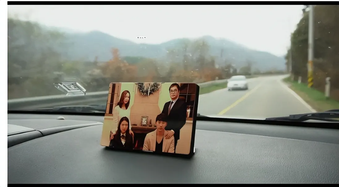Korean Family Drama "Reunited Family": Reconstruction and Growth of a Heartwarming Family Relationship