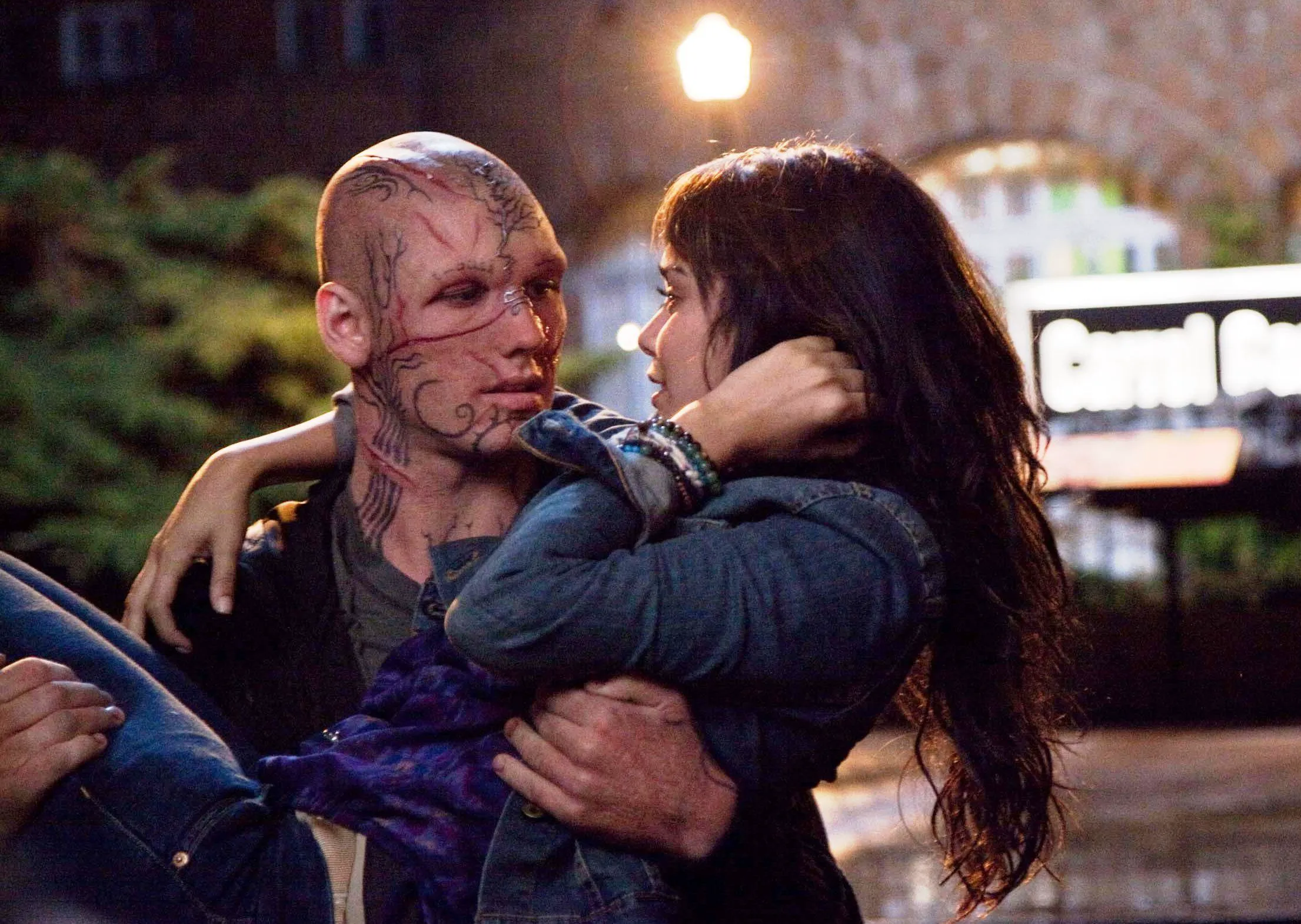 Review of the film "Beastly"