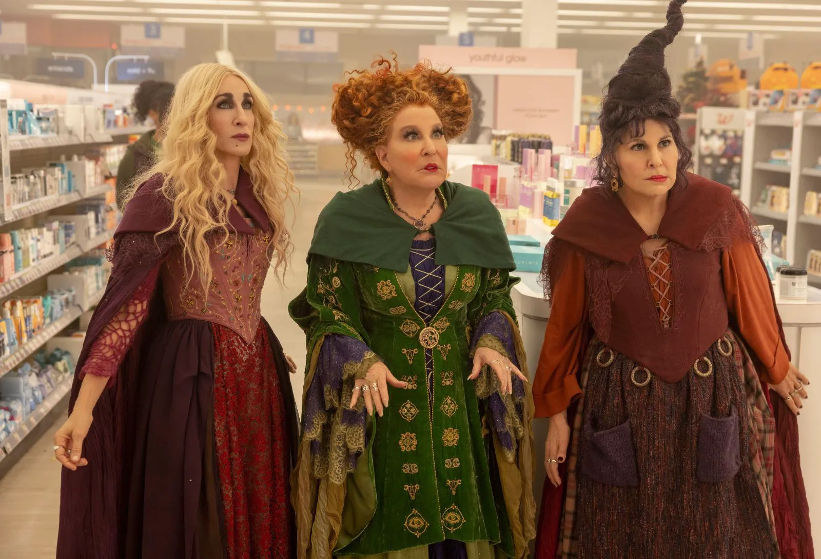 The power of three will save us: a review of "Hocus Pocus 2"