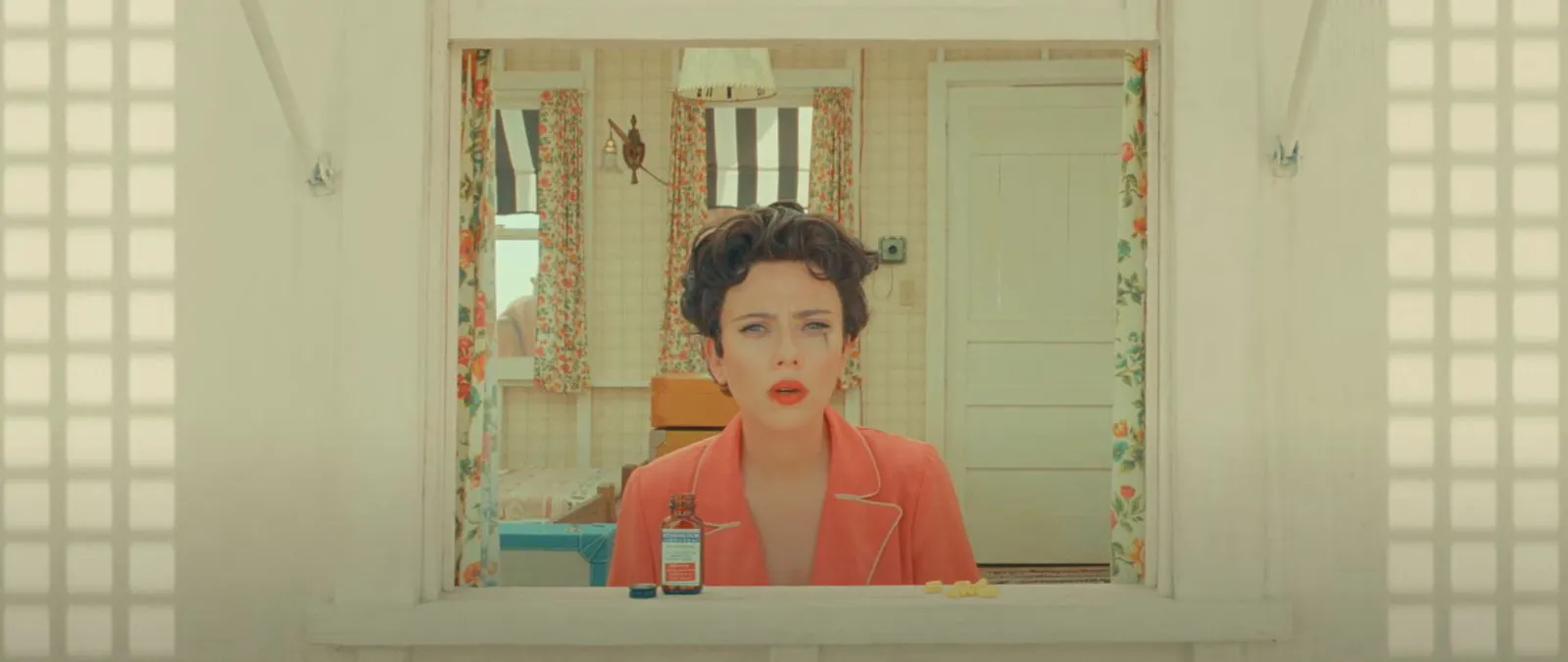 Scarlett Johansson as Midge in a still from 