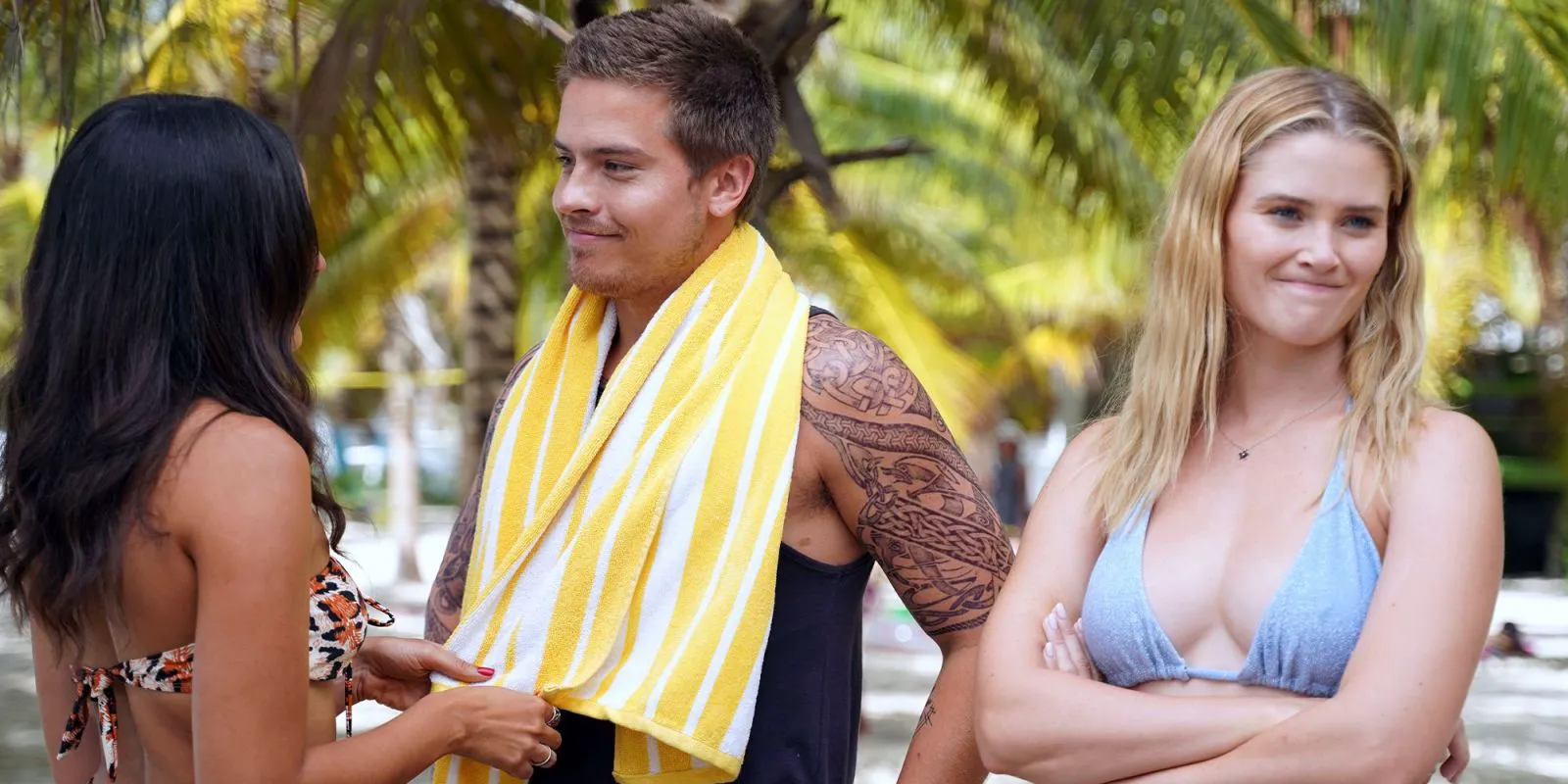 Dylan Sprouse as Travis Maddox in 