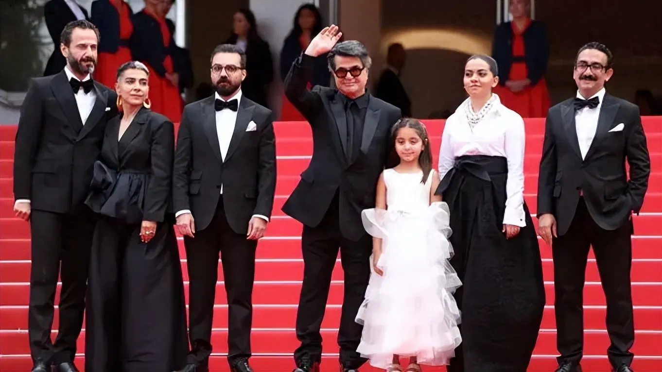 This film's exclusion from the main competition is a failure for Cannes.