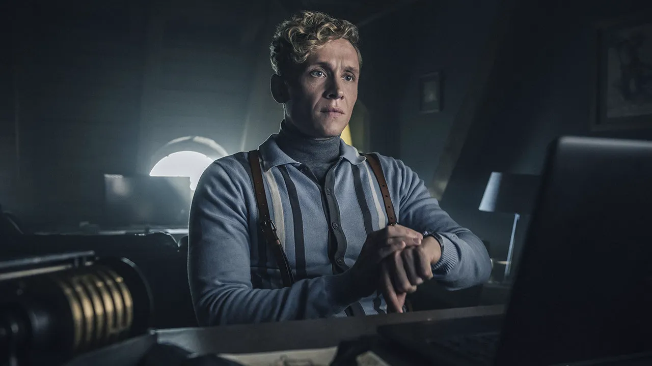 Matthias Schweighöfer as Sebastian in Army of Thieves