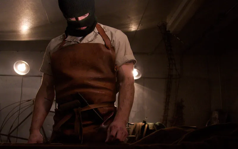 Review of the film "The Illegal Immigrants"