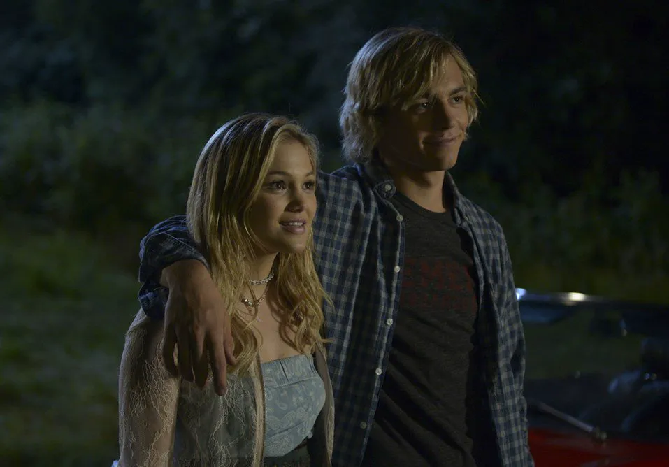 Review of the film "Status Update"