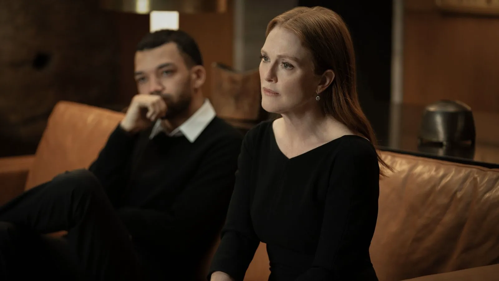 Review of "Sharper" - A cleverly woven thriller from A24.