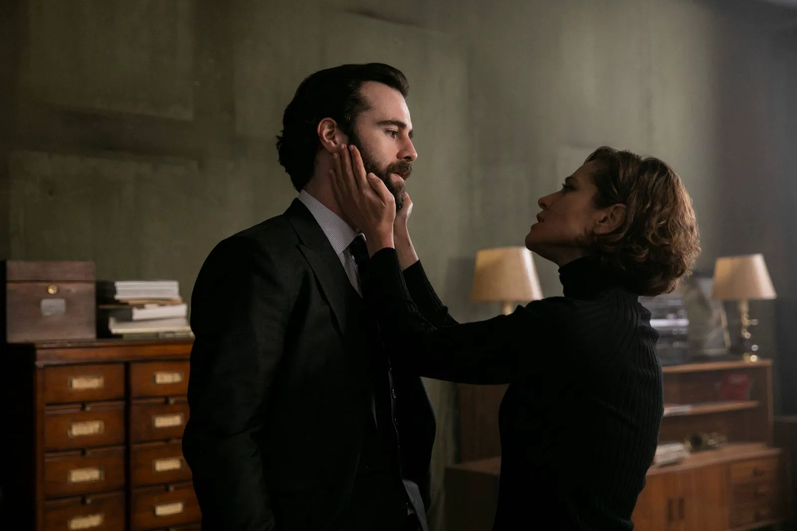 Review of the series "In From the Cold" — a Netflix spy project starring Stasya Miloslavskaya and Margarita Levieva