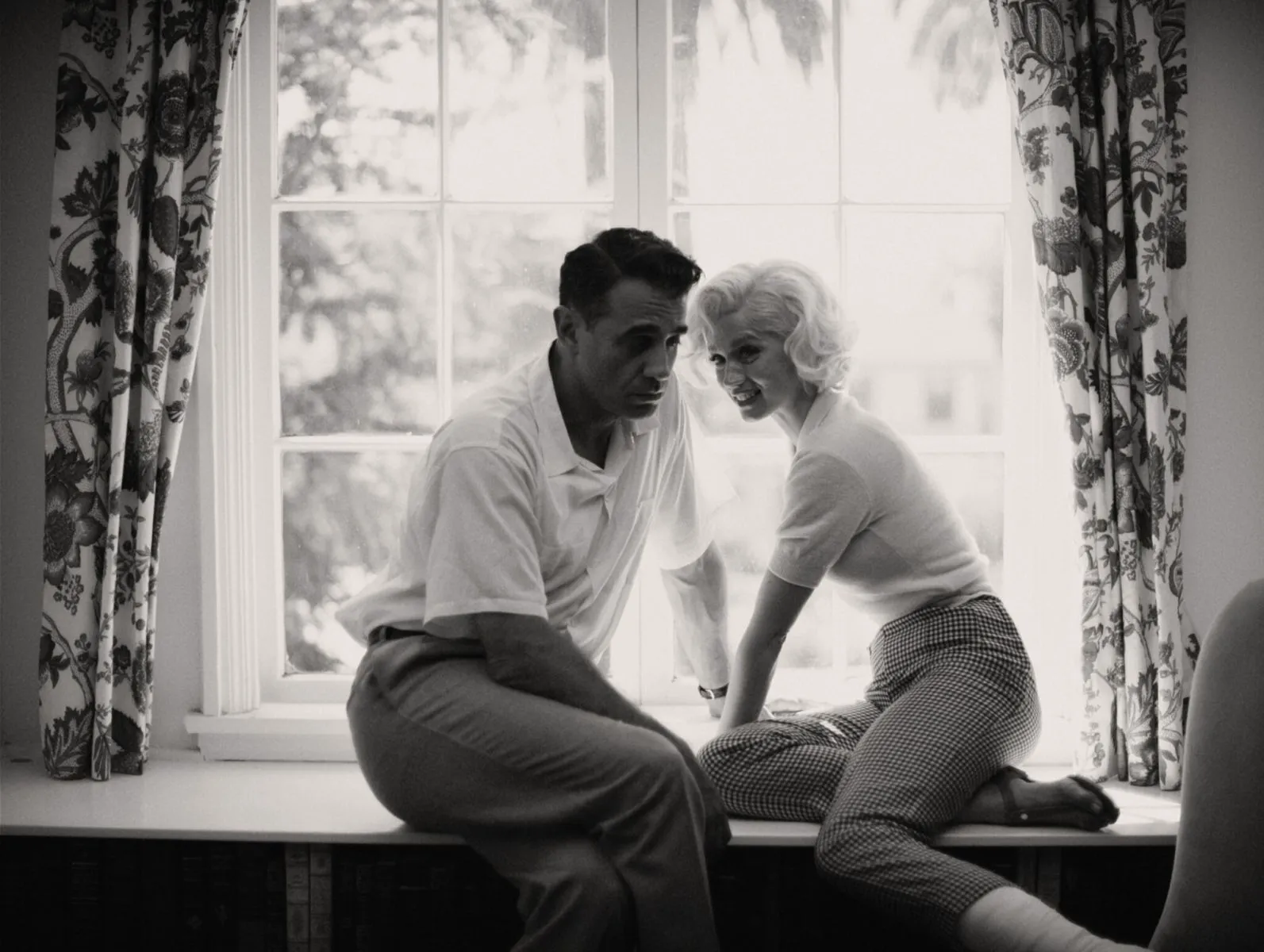 Ana de Armas as Marilyn Monroe in a still from 