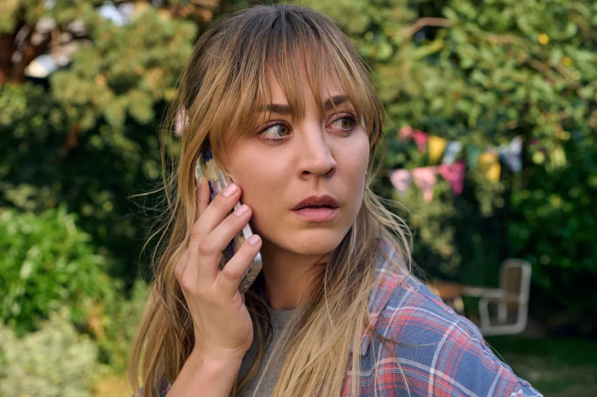 Kaley Cuoco as Emma in 