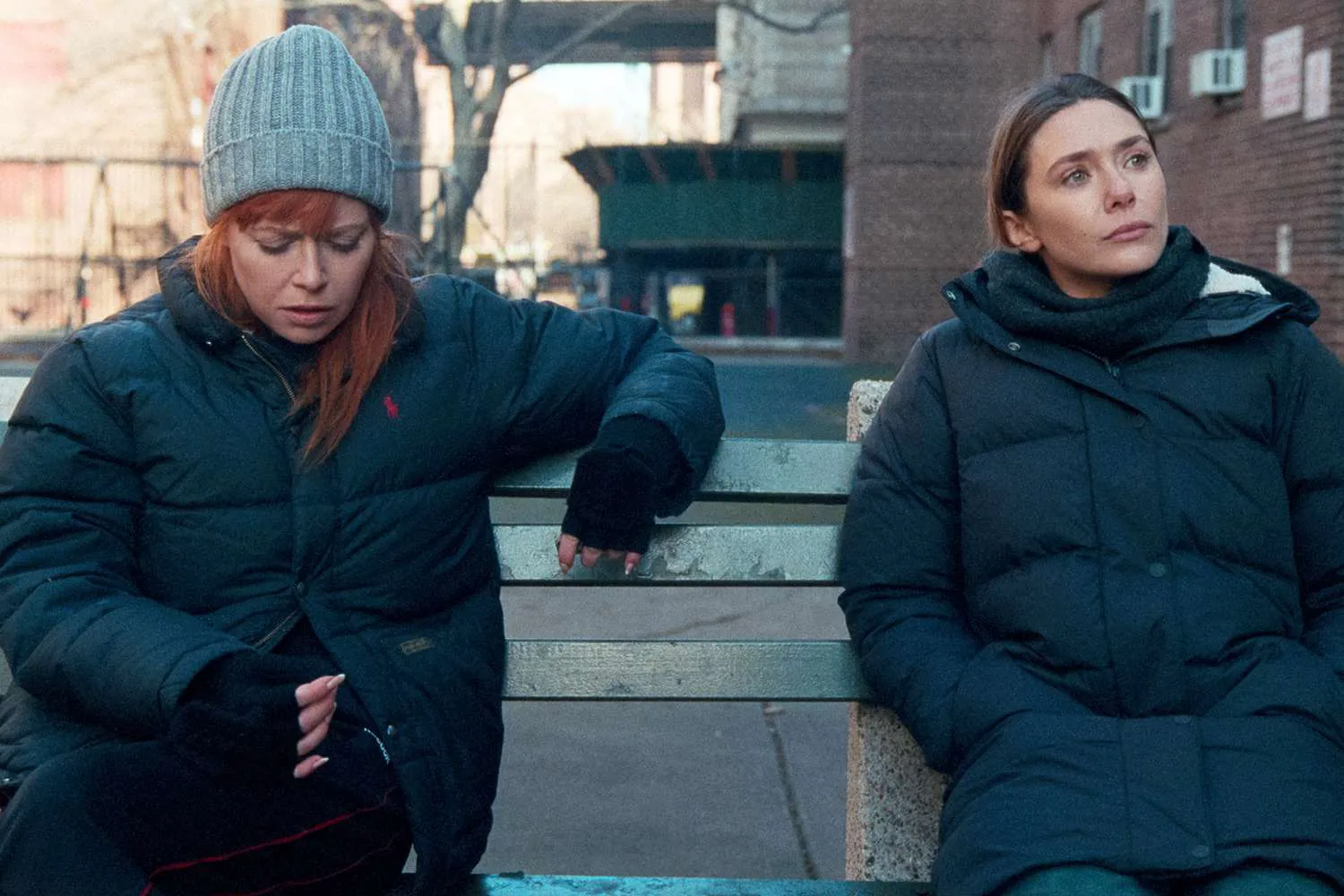 Apples for Vincent: A Review of the Intimate Drama "His Three Daughters"