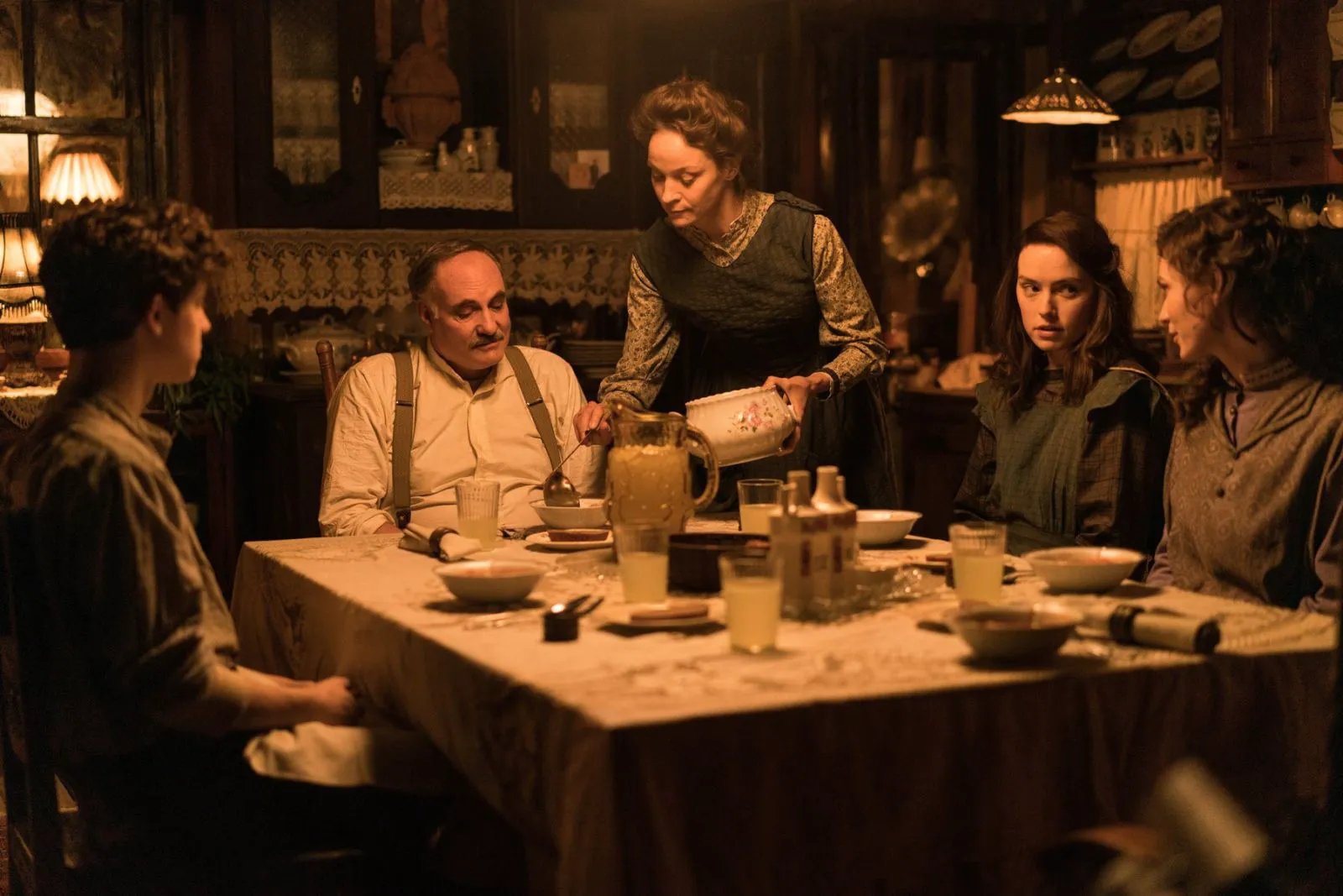 Review of "Young Woman and the Sea": Daisy Ridley Swims the English Channel