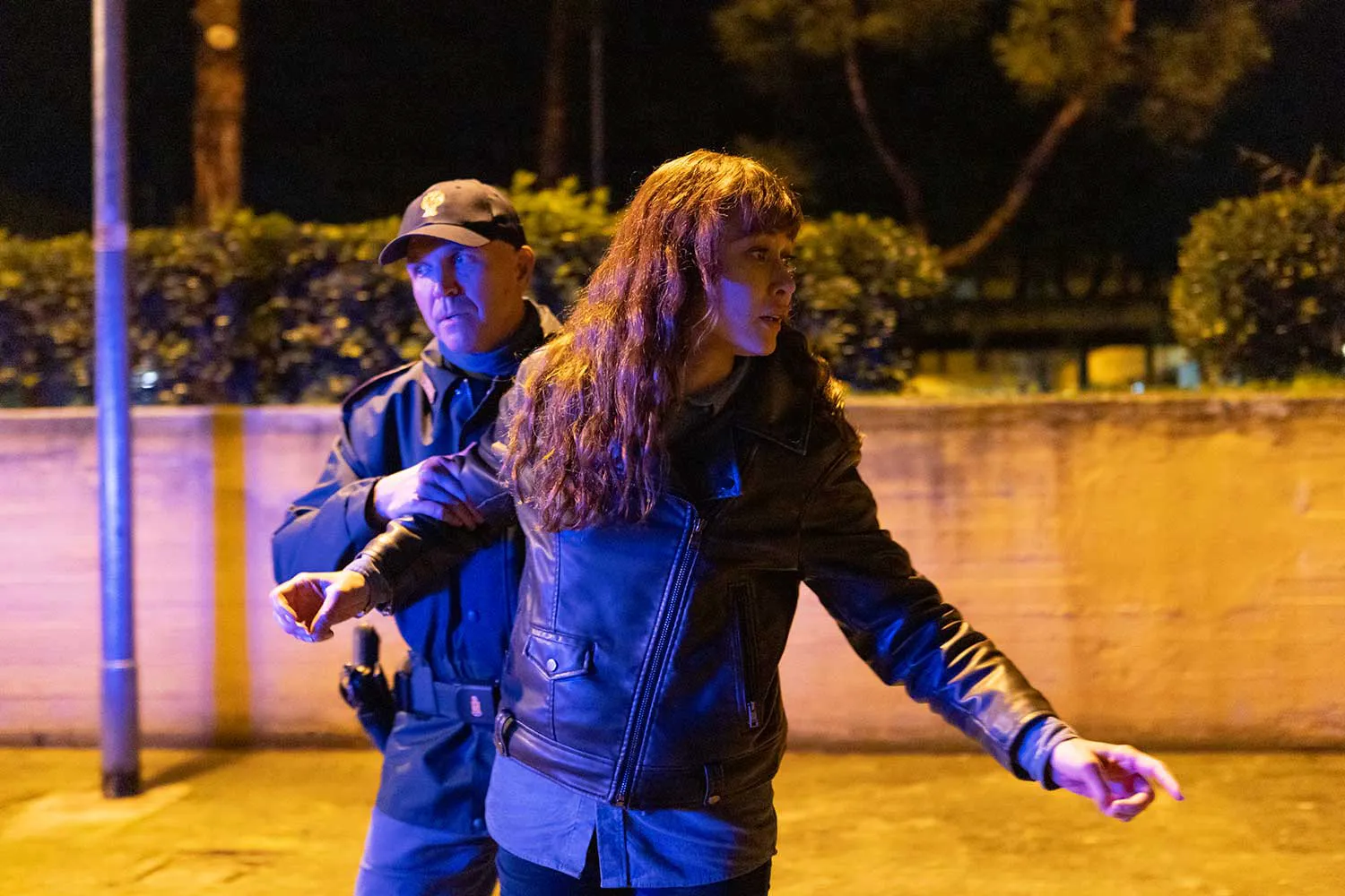 Olga Kurylenko Held Hostage by the Mafia: A Review of "Paradox Effect"