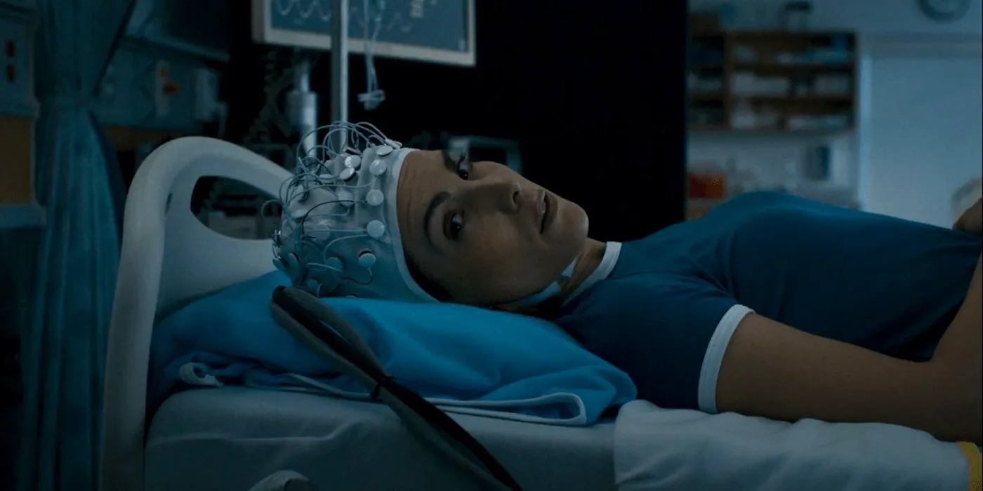 Carly Pope as Carly in 