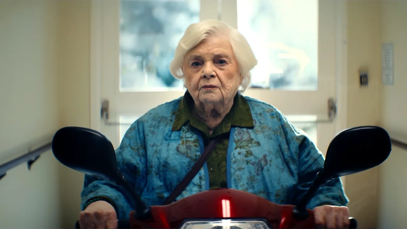 Call Grandma: A Review of the Film "Thelma"