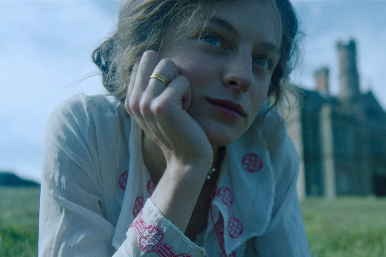 Review of "Lady Chatterley's Lover" - a sensual drama starring Emma Corrin