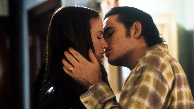 Love and Other Drugs