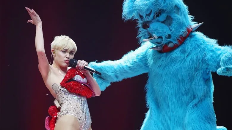 Miley Cyrus Candid Moment