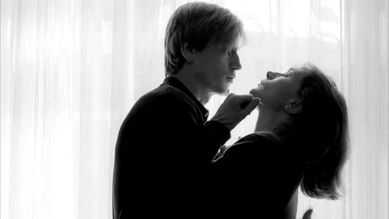 The Piano Teacher: A Perverse Student-Teacher Sadomasochistic Relationship, A Highly Controversial Work of Female Literature
