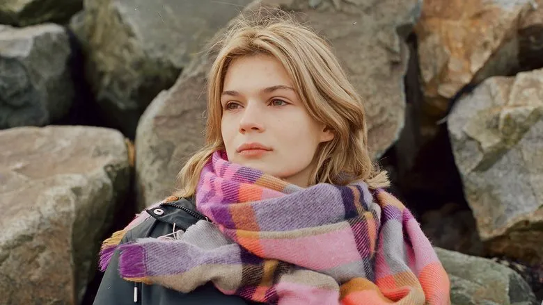 Behind the Emotional Canvas: Unpacking the Poignant World of 'Morlaix'