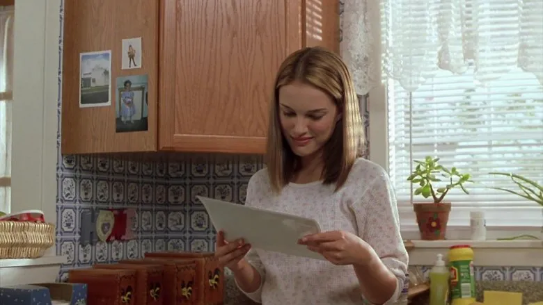 Natalie Portman with her baby in Where the Heart Is, representing new beginnings