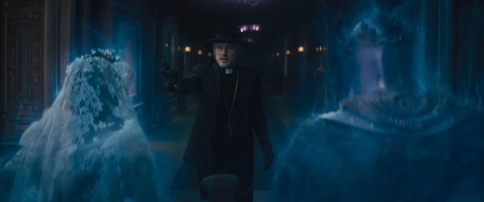 Owen Wilson as Kent in a still from 