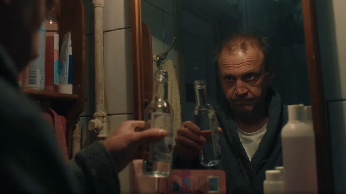 "How 'Eavesdropping in Rybinsk' Turned Out – A Witty Russian Detective Series About a Clairvoyant Journalist"