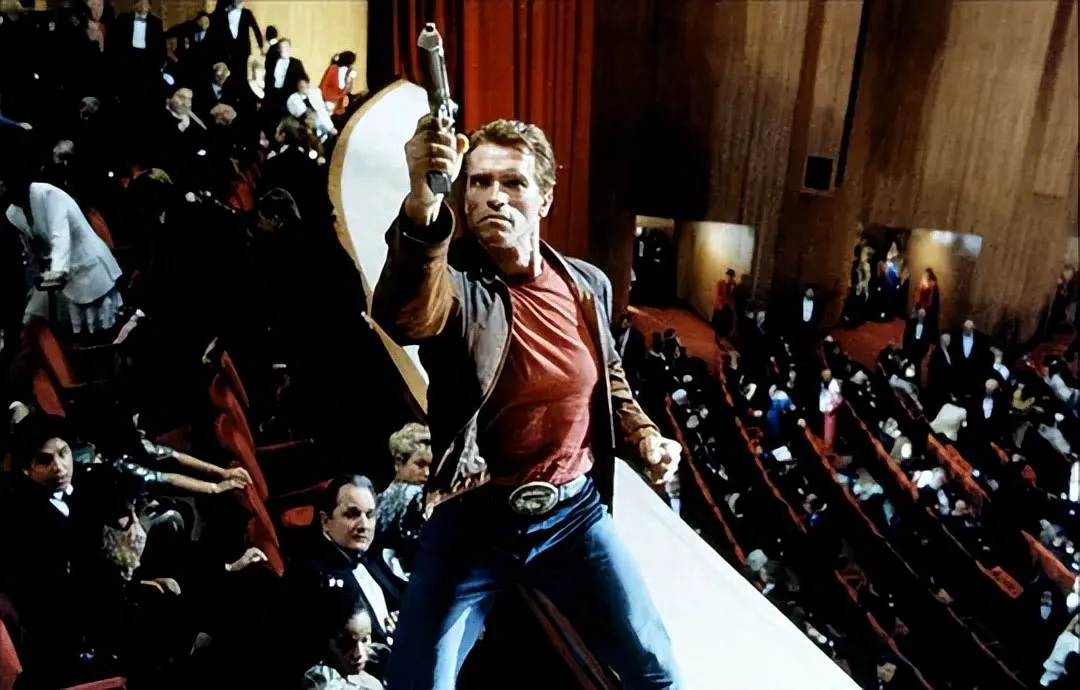 A hilarious masterpiece, "Last Action Hero" deconstructs the relationship between reality and fantasy, restarting the path to self-heroism.