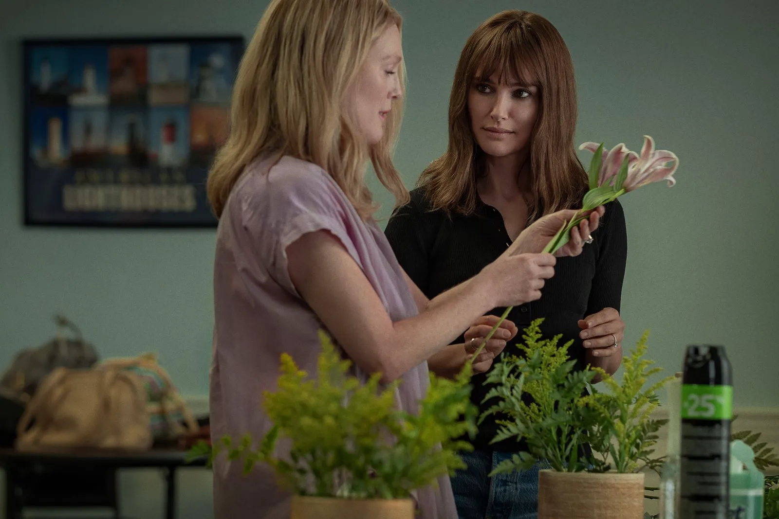 Todd Haynes' "May December" Review: An Ambivalent Drama Starring Julianne Moore and Natalie Portman