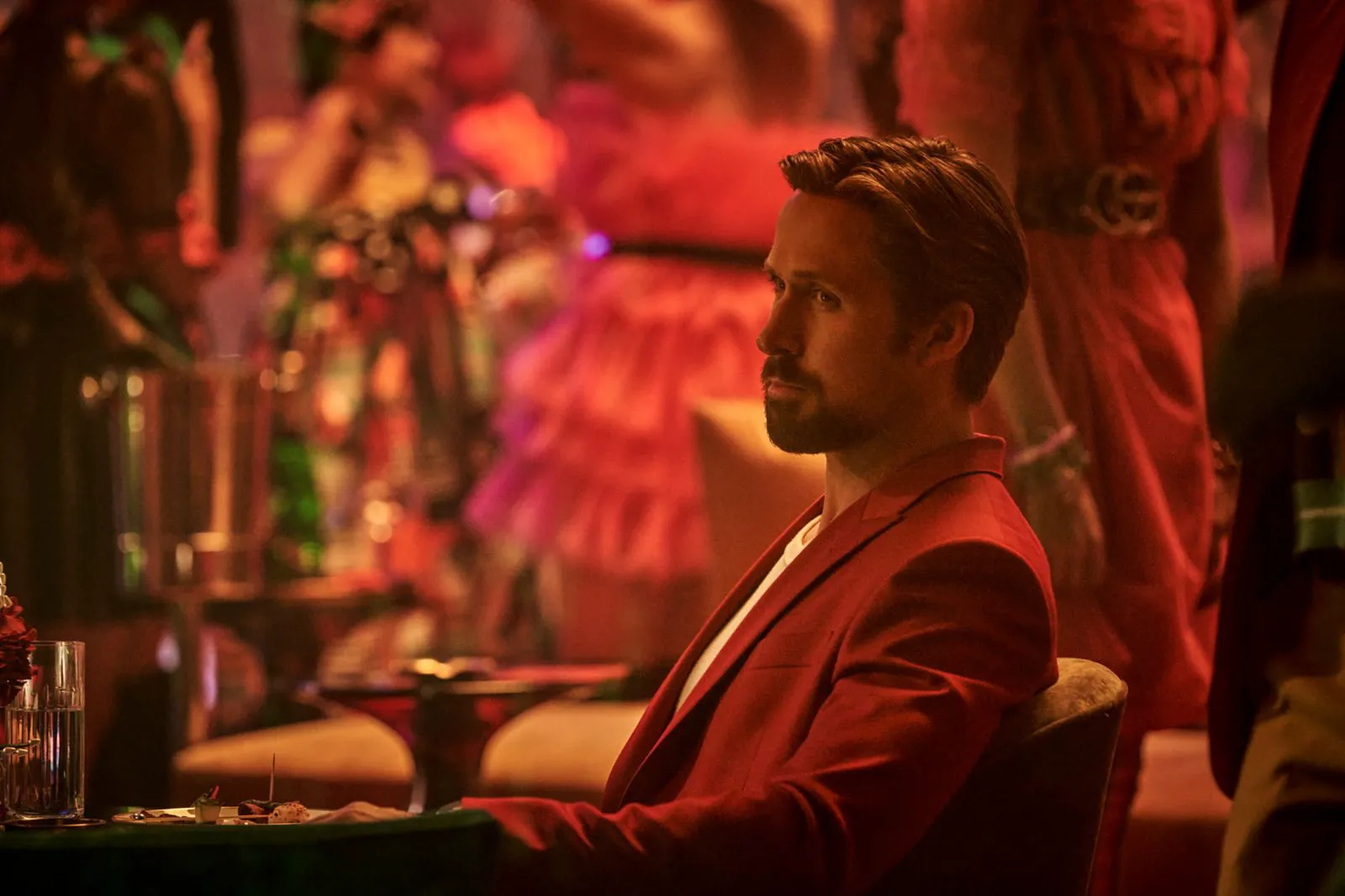 Review of "The Gray Man" - a Netflix blockbuster starring Ryan Gosling and Chris Evans
