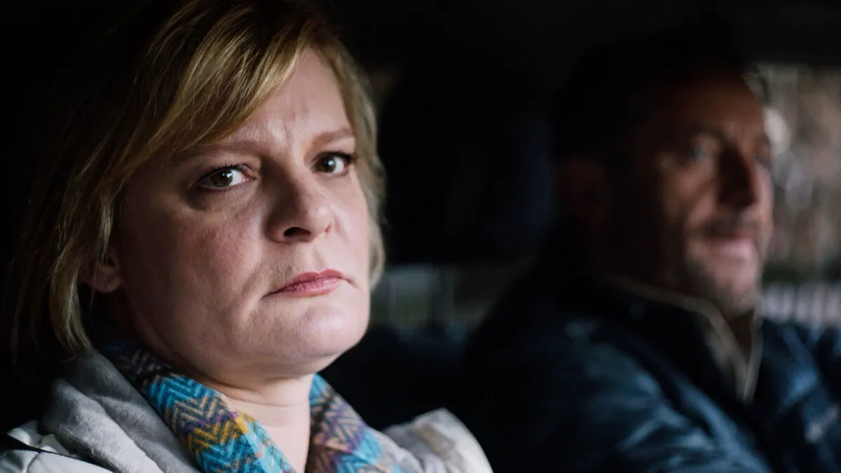 Martha Plimpton as Gail in 