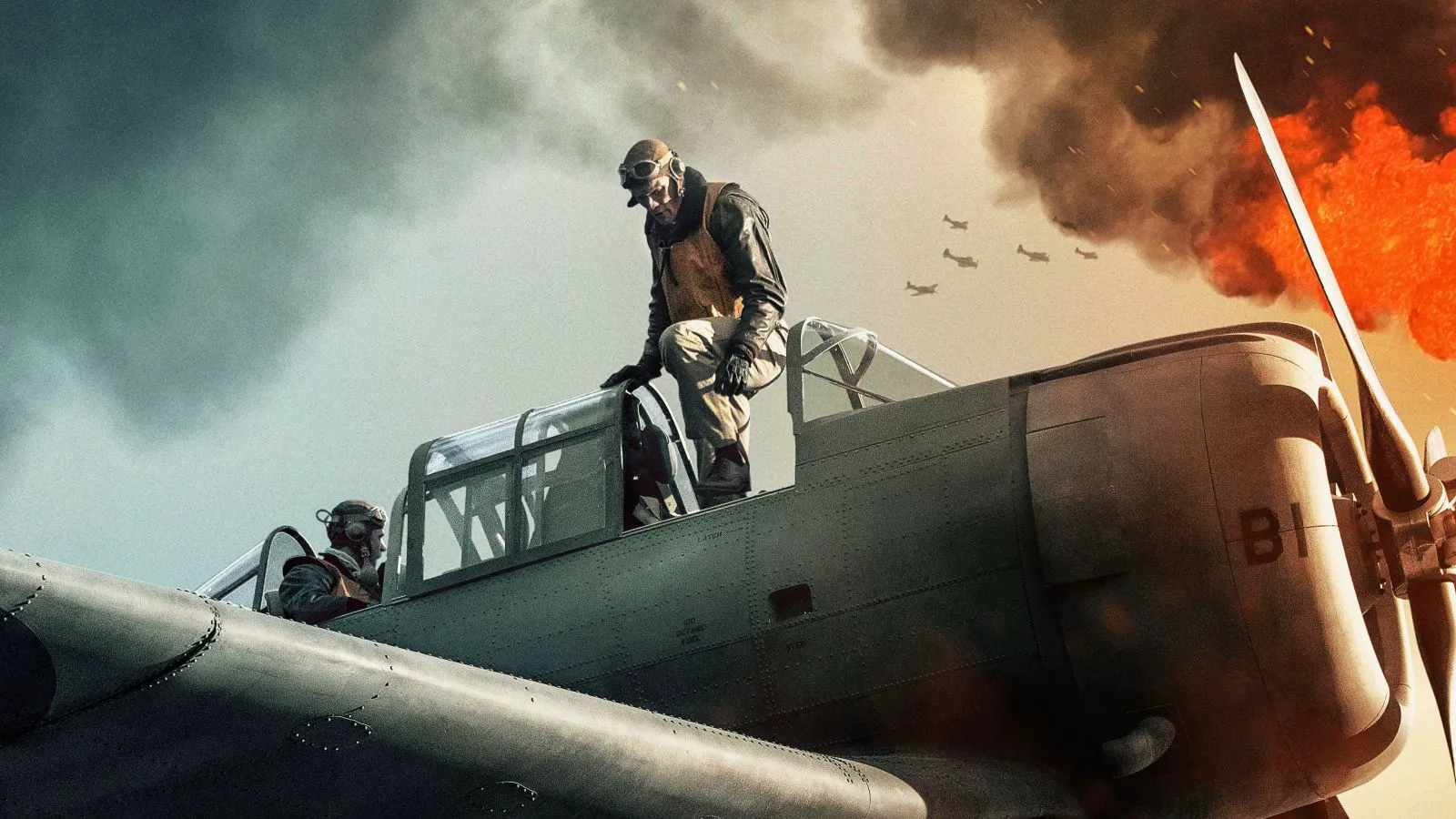 I drink to the bottom for those at sea: A review of the film "Midway"