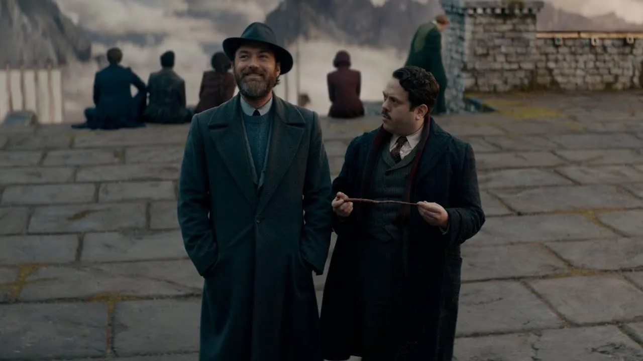 Dan Fogler as Jacob Kowalski in a still from 